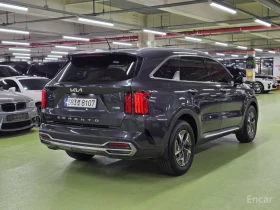 Kia Sorento PRESTIGE* SUNROOF* КОЖА* ПОДГРЕВ* ОБДУХВАНЕ* НАВИ, снимка 4