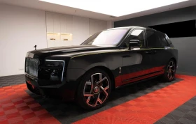 Обява за продажба на Rolls-Royce Cullinan 6.7 V12 BLACK BADGE ~1 439 998 лв. - изображение 2