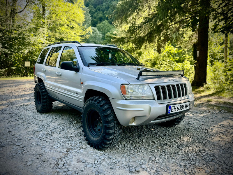 Jeep Grand cherokee Повдигнат!, снимка 1 - Автомобили и джипове - 47140926