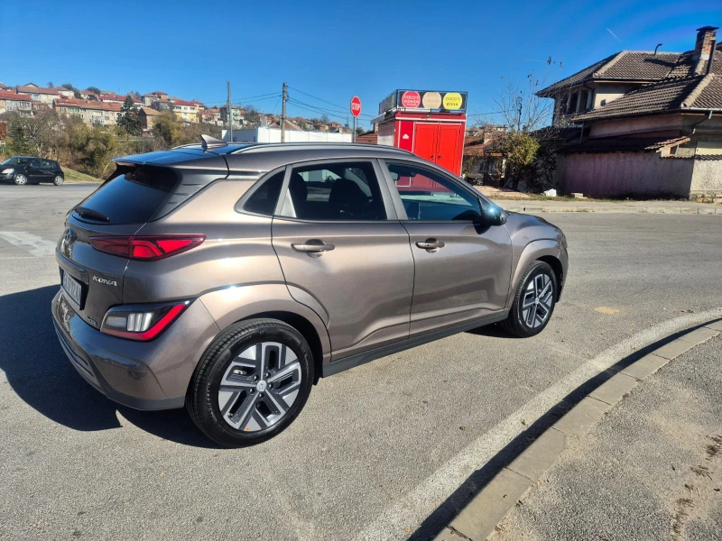 Hyundai Kona 64 kwh, снимка 2 - Автомобили и джипове - 48030541