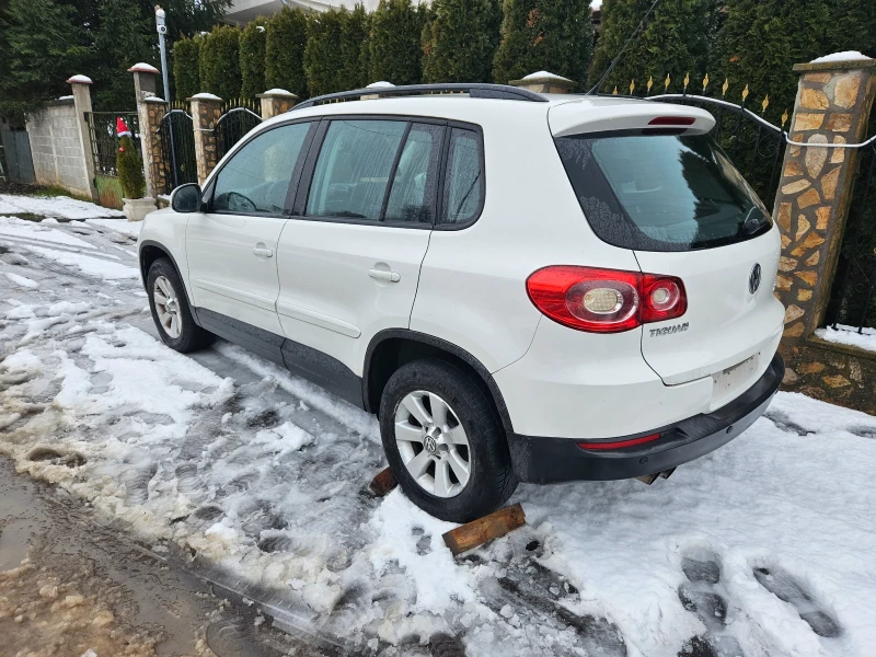 VW Tiguan 2.0dizel-140ks-2011god-DSJ-4x4!!, снимка 6 - Автомобили и джипове - 48479473