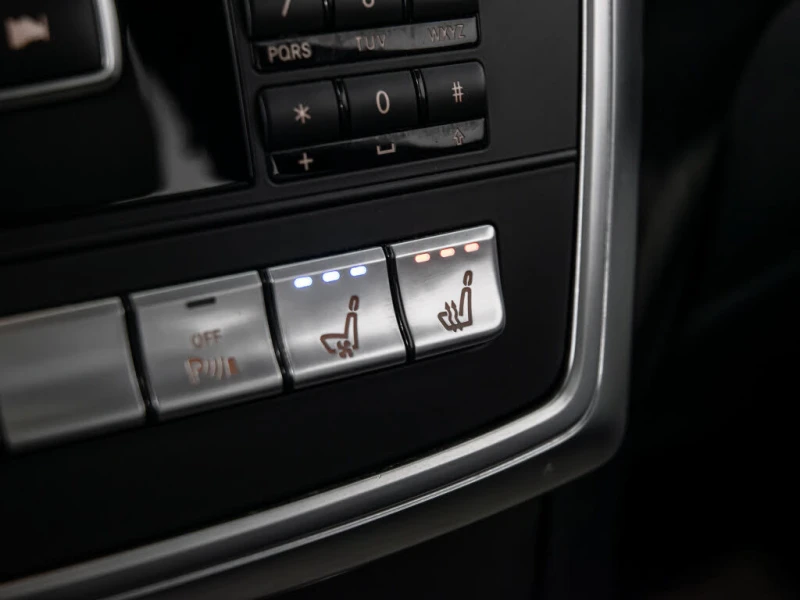 Mercedes-Benz GL 550 AMG ПАКЕТ* ОБДУХВАНЕ* 360 КАМЕРИ, снимка 8 - Автомобили и джипове - 53286934