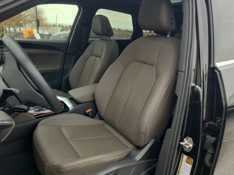 Audi Q5 * PROGRESSIV * CARFAX * БЕЗ ПЪРВОНАЧАЛНА ВНОСКА, снимка 4 - Автомобили и джипове - 52929580