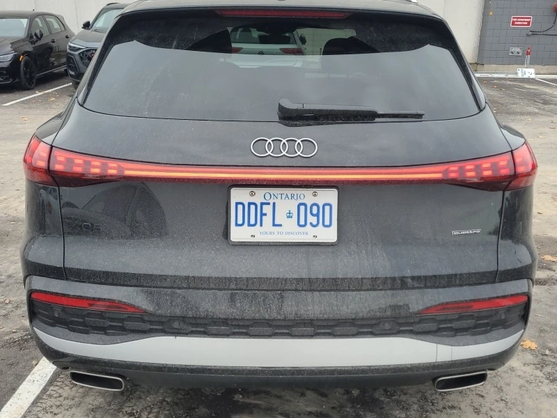 Audi Q5 * PROGRESSIV * CARFAX * БЕЗ ПЪРВОНАЧАЛНА ВНОСКА, снимка 17 - Автомобили и джипове - 52929580