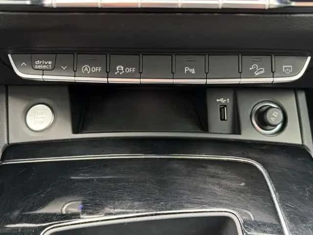 Audi Q5 Technik quattro (S-Line) * Обдухване * B&O 3D * 36, снимка 12 - Автомобили и джипове - 53563109