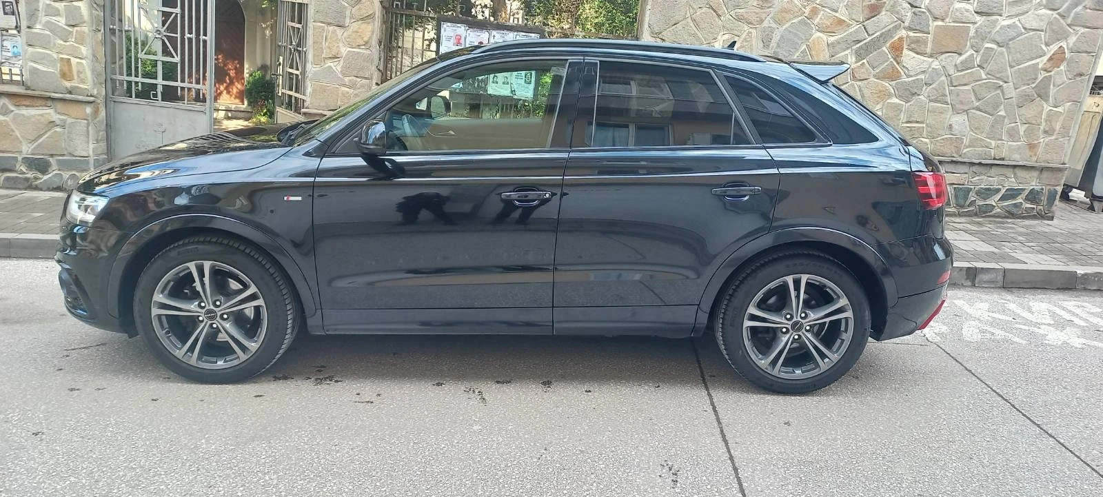 Audi Q3 Sportback 2.0 TDI Quattro S-line S - tronik  - изображение 4