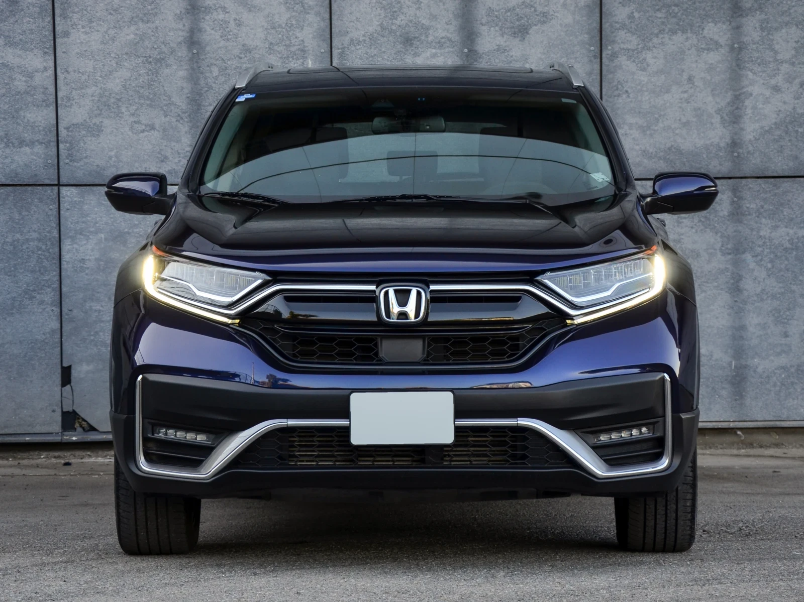 Honda Cr-v Facelift! 1.5T Touring AWD Panorama TOP! Carfax! - изображение 2