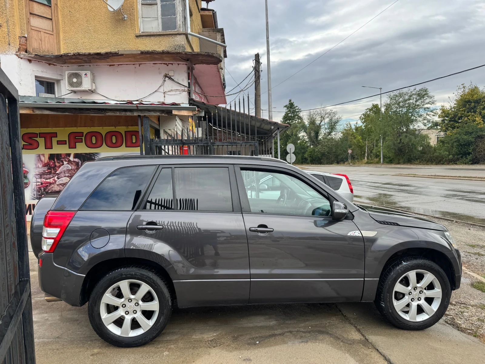 Suzuki Grand vitara 3.2 I FACE Limited Edition ШВЕЙЦАРИЯ - изображение 5
