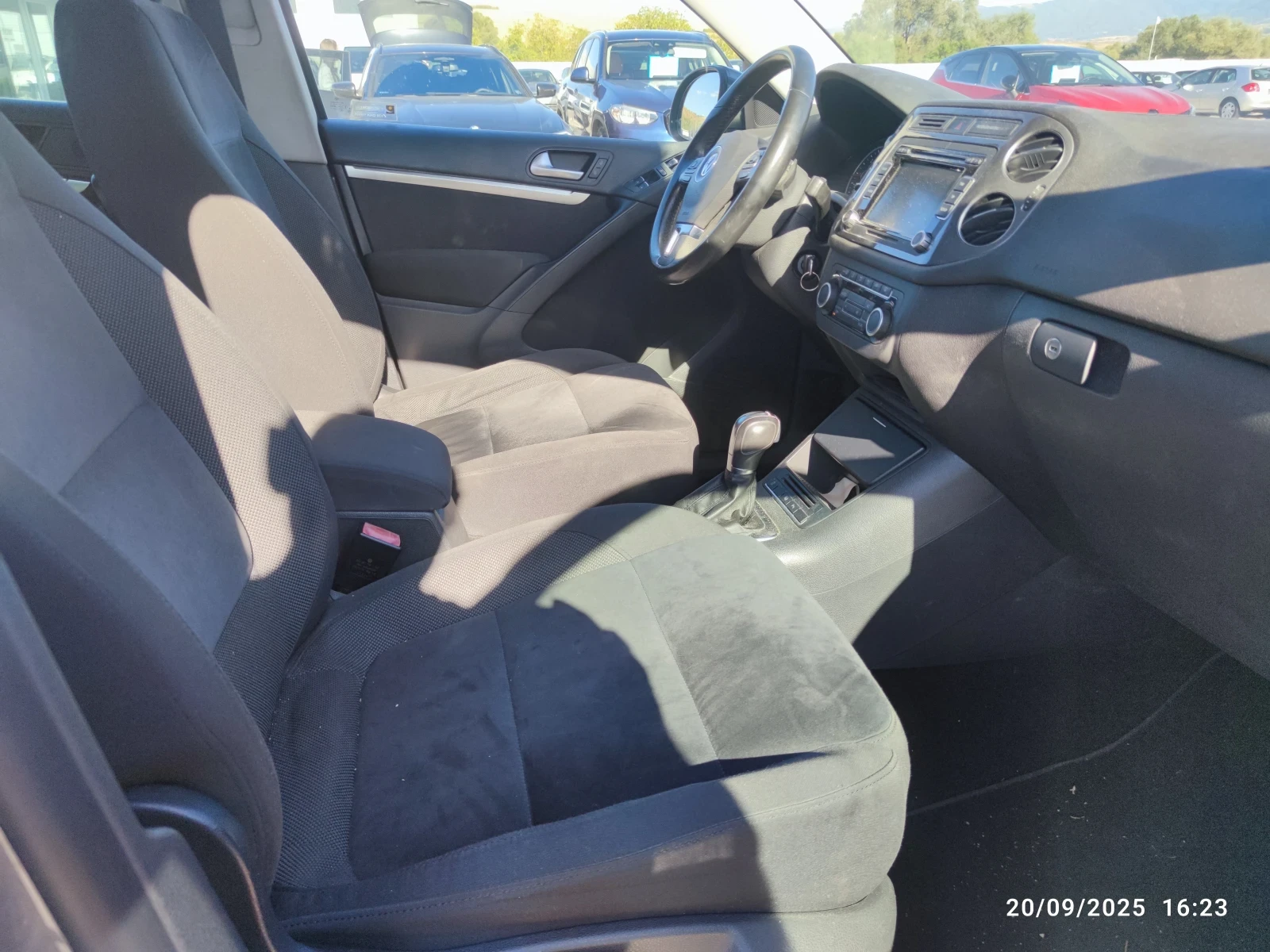 VW Tiguan 2.0TDI AVTOMAT 4* 4 - изображение 7