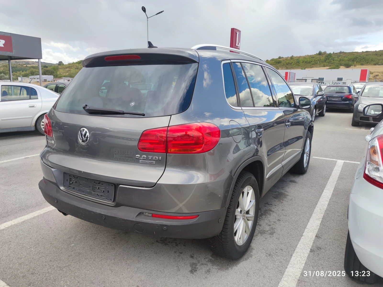 VW Tiguan 2.0TDI AVTOMAT 4* 4 - изображение 4