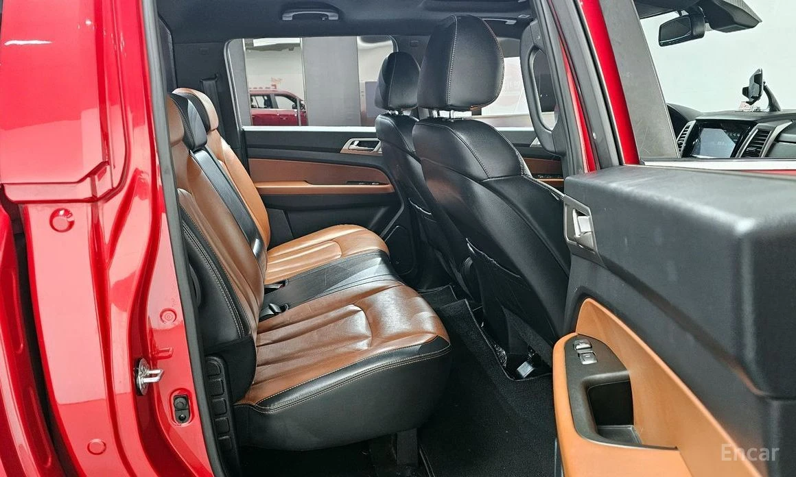 SsangYong Rexton, снимка 12 - Автомобили и джипове - 53737457