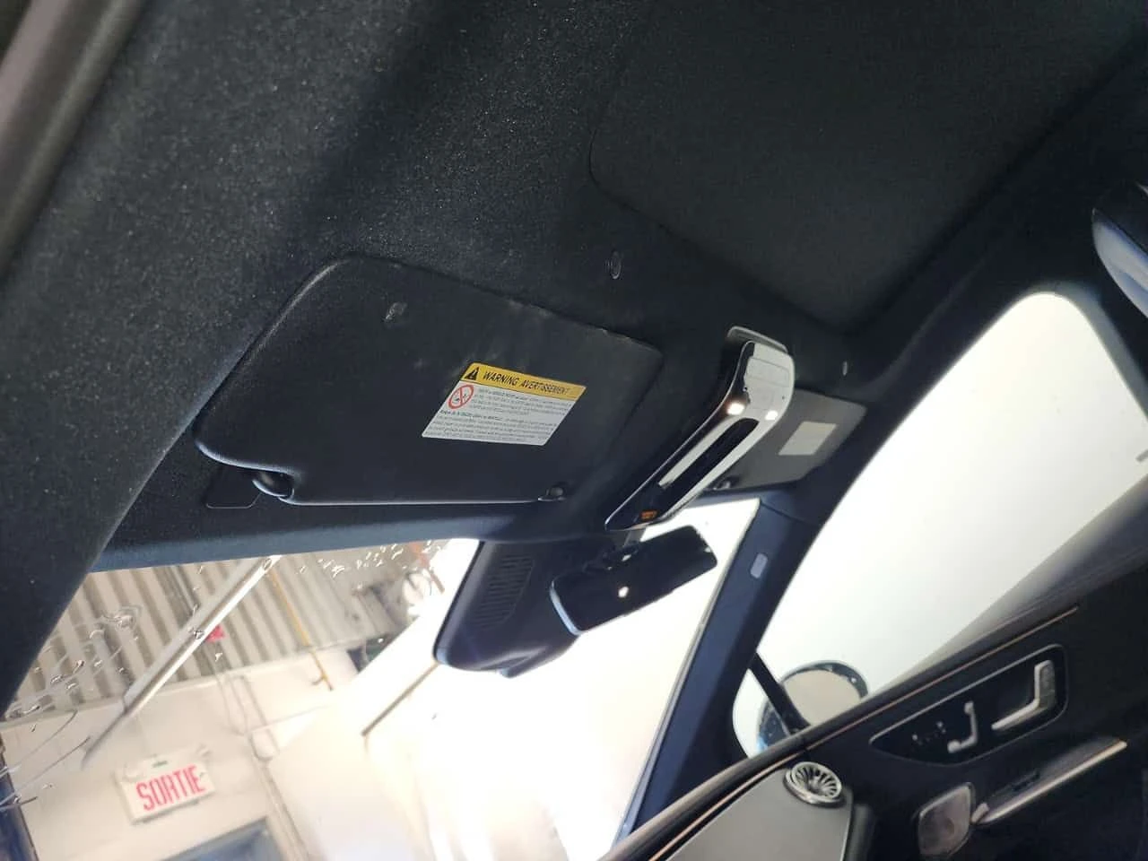 Mercedes-Benz EQE  500 * BURMESTER* 360* ОБДУХВАНЕ* HEADUP* CARFAX *, снимка 13 - Автомобили и джипове - 53746762