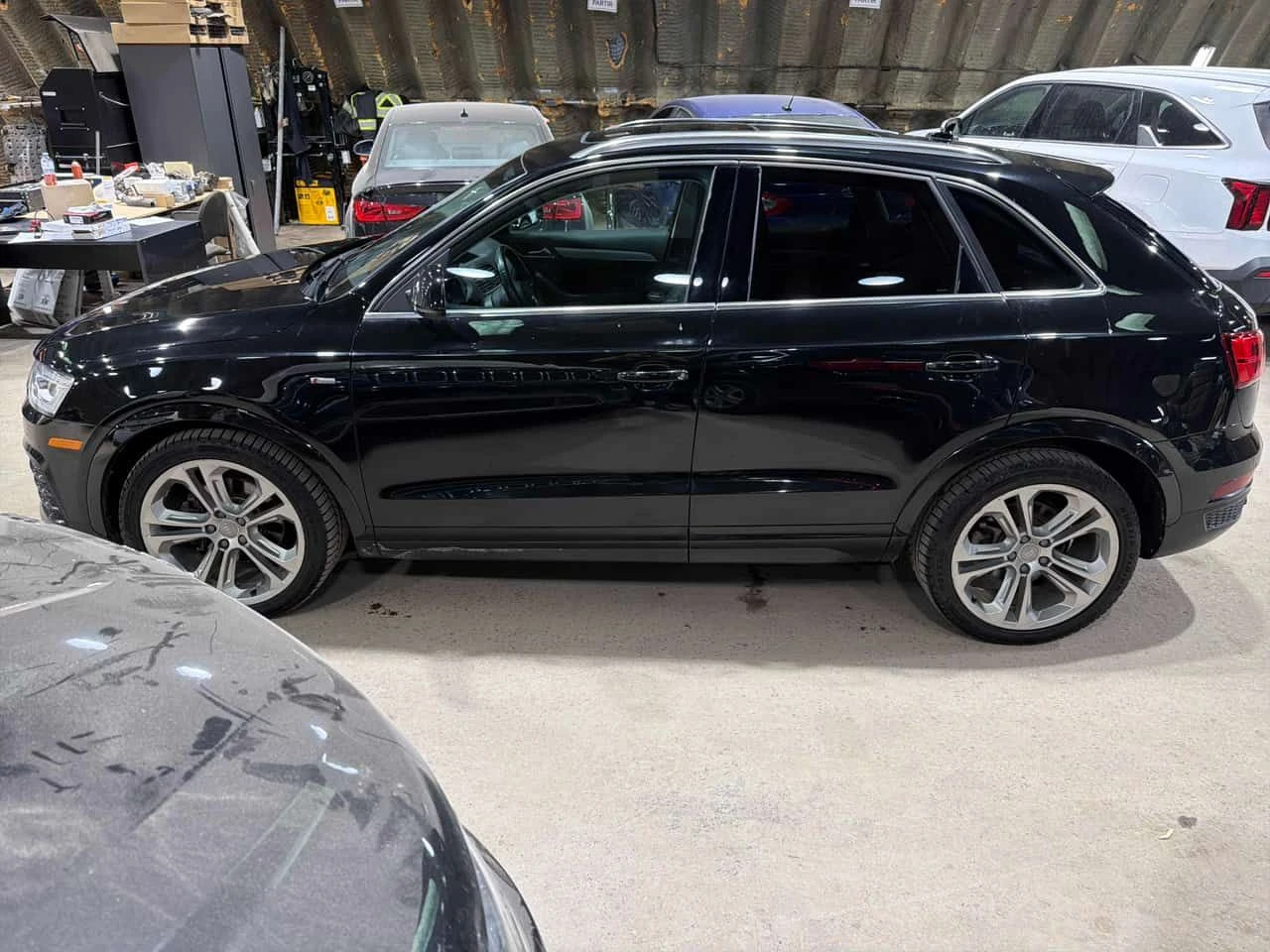 Audi Q3 * Technik * CARFAX * ЦЕНА ДО БГ, снимка 2 - Автомобили и джипове - 54009588