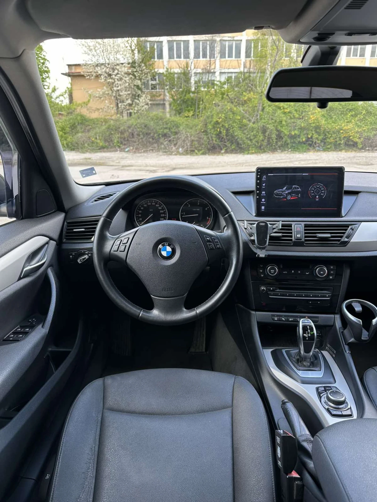 BMW X1 Xdrave 2.0 , снимка 13 - Автомобили и джипове - 54514587