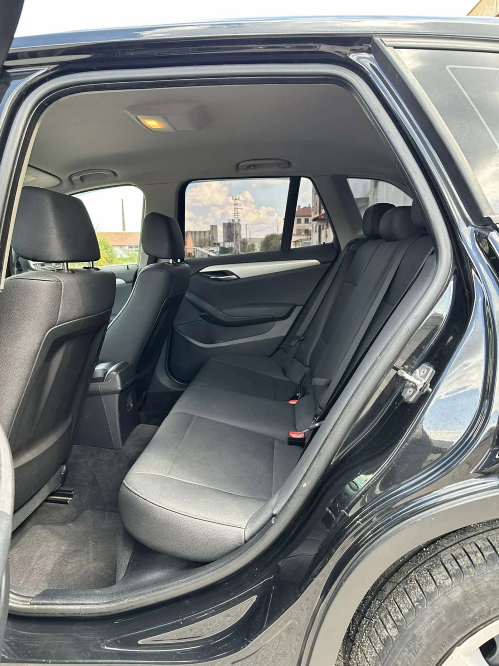 BMW X1 Xdrave 2.0 , снимка 8 - Автомобили и джипове - 54514587