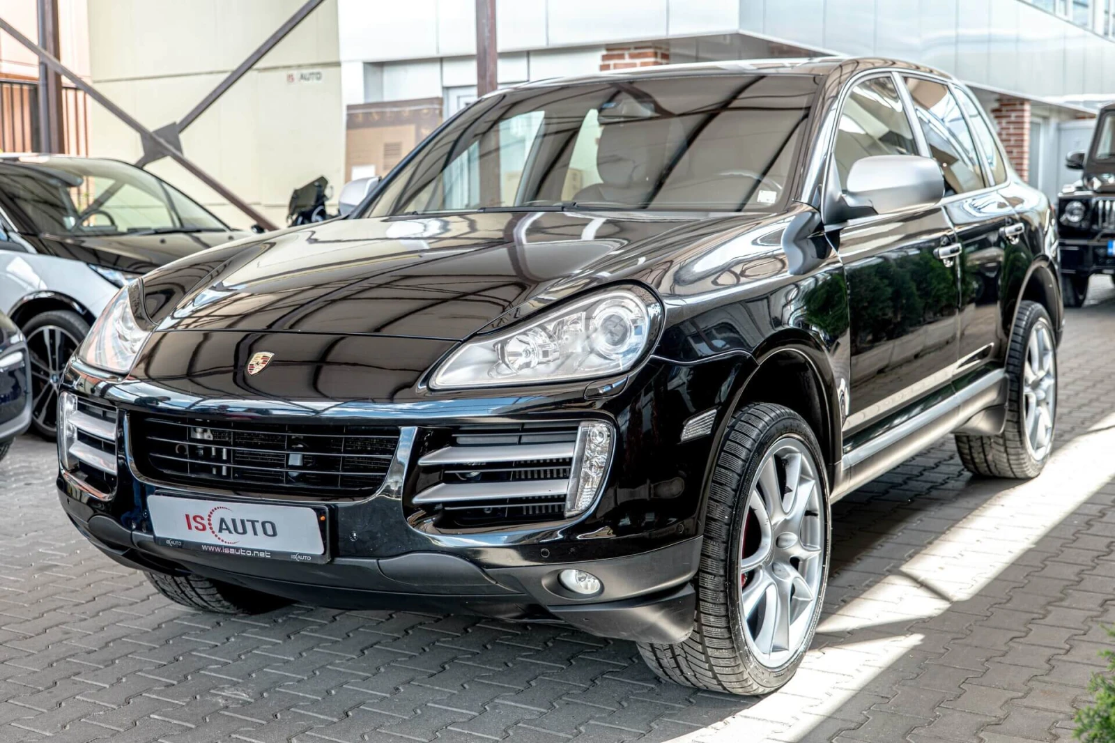 Porsche Cayenne 3.0TDI/BiXenon/PCM/OFF-Road/PDC/Isofix/Подгрев, снимка 2 - Автомобили и джипове - 54717723