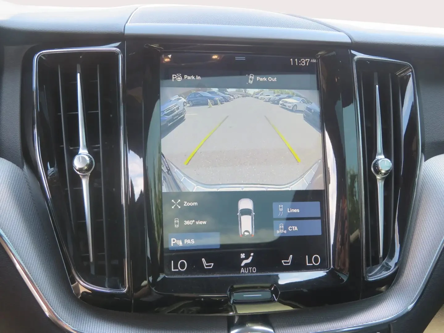 Volvo XC60 T6 R-DESIGN* 360* DISTRONIC* PANO* CARPLAY | Mobile.bg � ����������� 12
