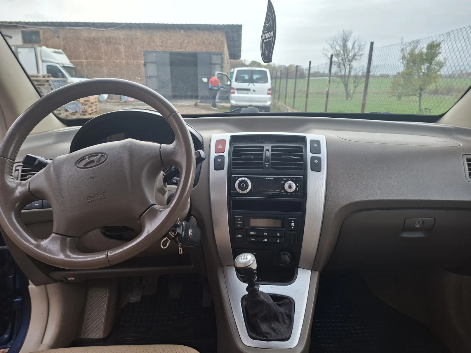 Hyundai Tucson, снимка 6 - Автомобили и джипове - 55495956