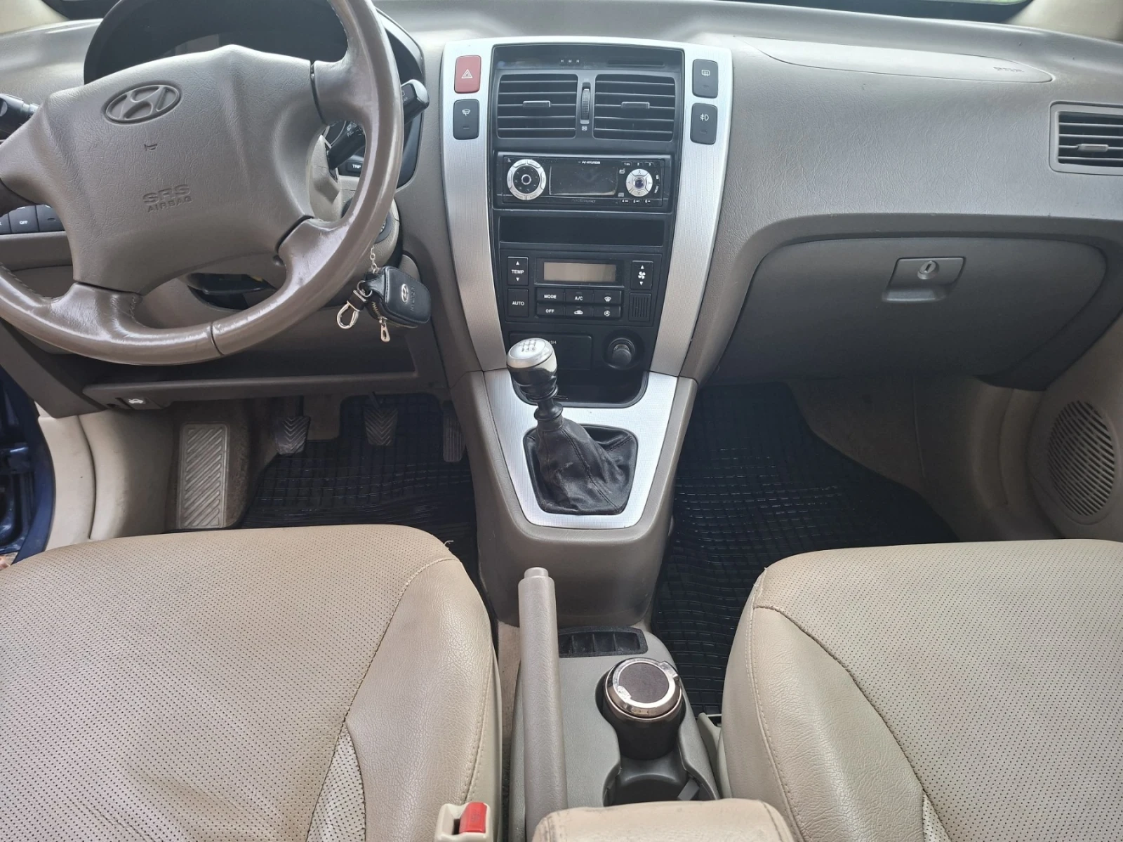 Hyundai Tucson, снимка 7 - Автомобили и джипове - 55495956