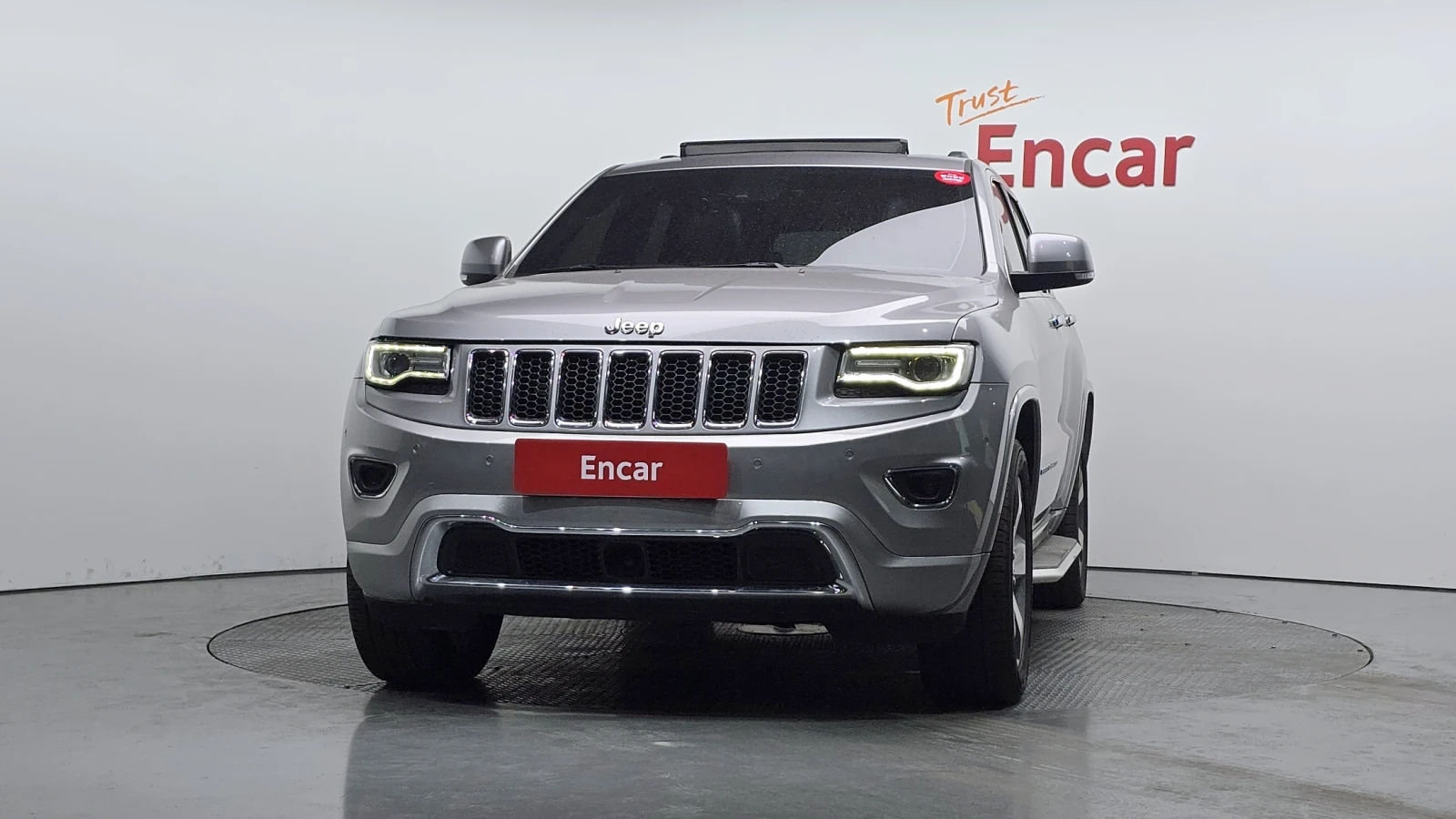 Jeep Cherokee 3.0* BLIND SPOT* ЛЮК* ПОДГРЕВ ВОЛАН* КРАЙНА ЦЕНА, снимка 3 - Автомобили и джипове - 55594794