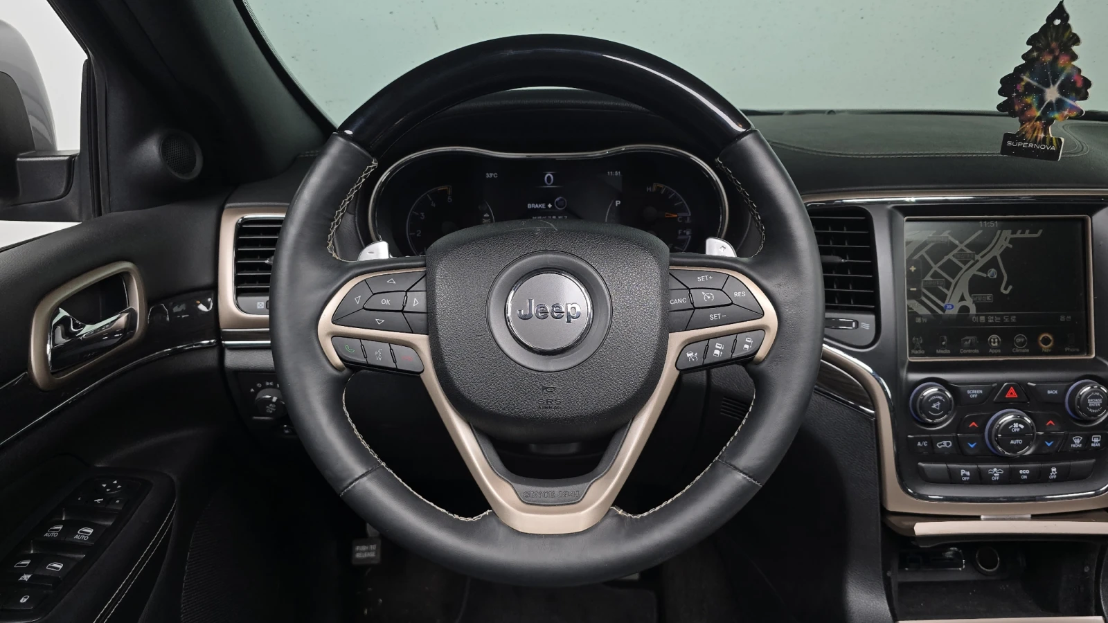 Jeep Cherokee 3.0* BLIND SPOT* ЛЮК* ПОДГРЕВ ВОЛАН* КРАЙНА ЦЕНА, снимка 13 - Автомобили и джипове - 55594794