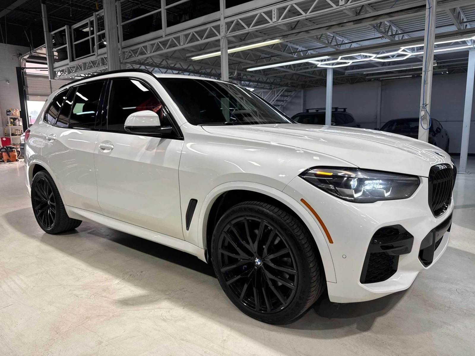 BMW X5 xDrive40i M Sport ЦЕНА ДО БЪЛГАРИЯ АВТОКРЕДИТ, снимка 3 - Автомобили и джипове - 55654008