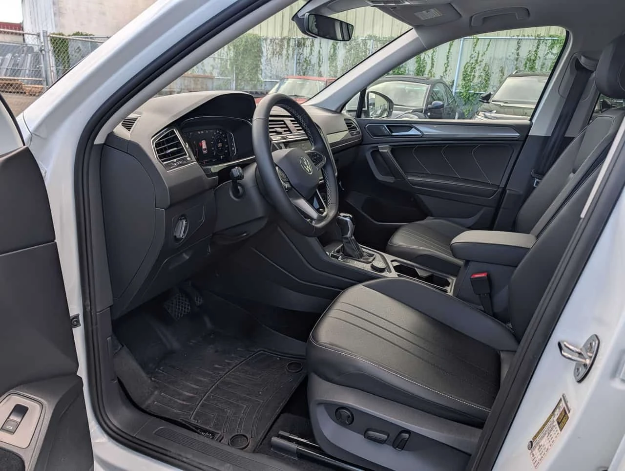 VW Tiguan * Comfortline * CARFAX * ��� ������������ ������ | Mobile.bg � ����������� 5