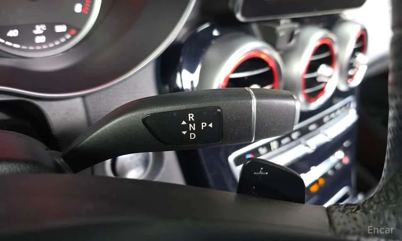 Mercedes-Benz GLC * GLC220 d 4MATIC Premium Coupe * ���� �� �� | Mobile.bg � ����������� 9