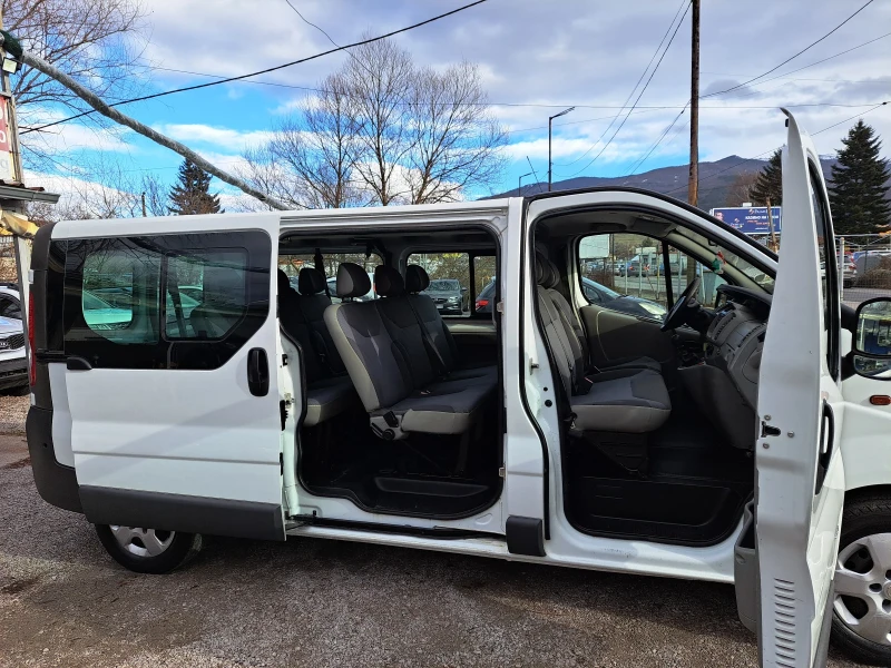 Opel Vivaro 2.5CDTI 146кс 8+ 1 MАКСИ БАЗА , снимка 4 - Бусове и автобуси - 48802036