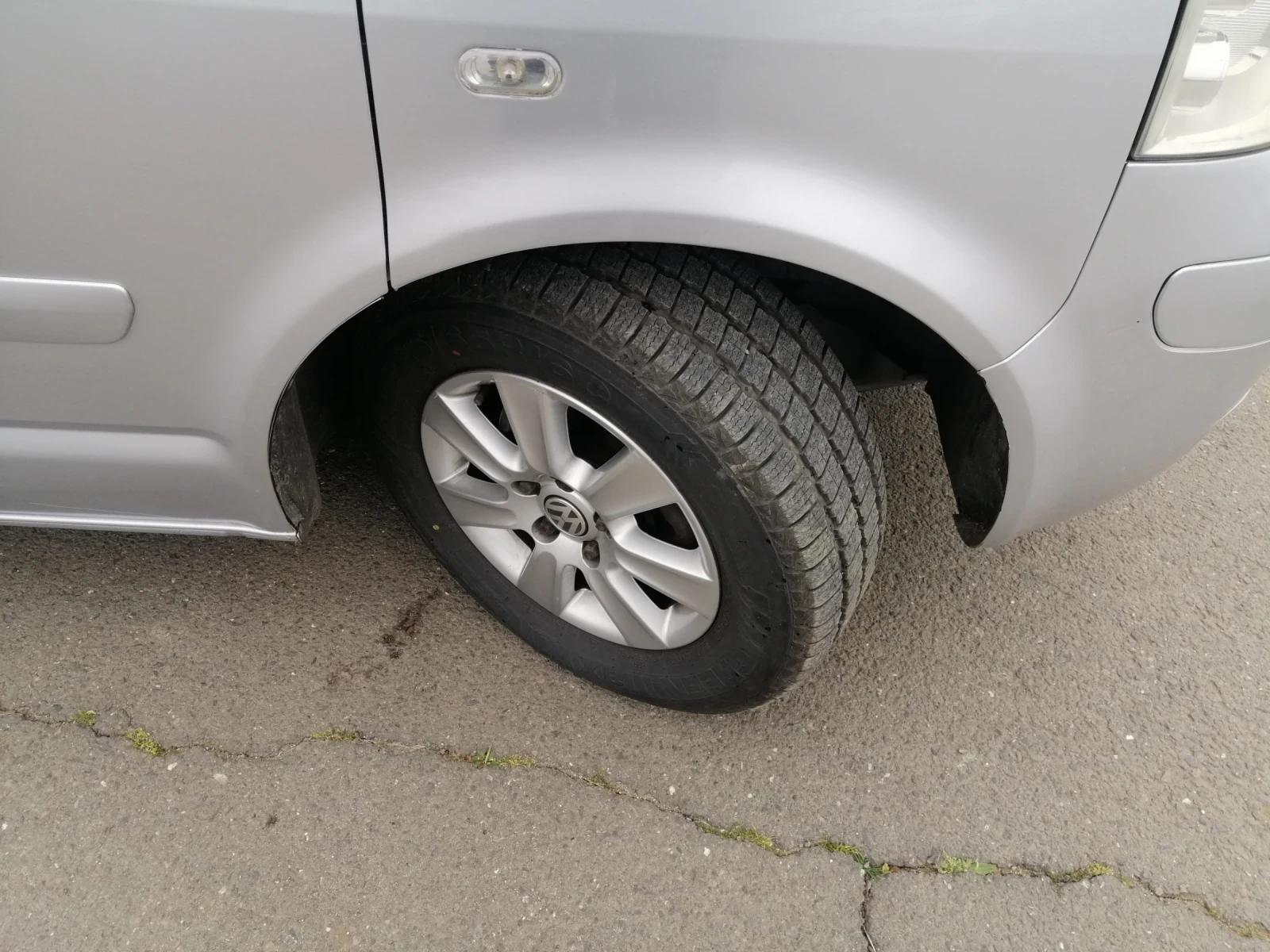 VW Multivan 2.5TDI , снимка 12 - Бусове и автобуси - 53900737