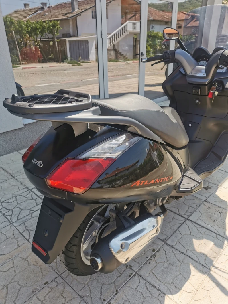 Aprilia Atlantic 300i Sport, снимка 7 - Мотоциклети и мототехника - 52366206