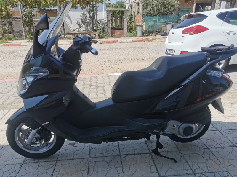 Aprilia Atlantic 300i Sport, снимка 3 - Мотоциклети и мототехника - 52366206