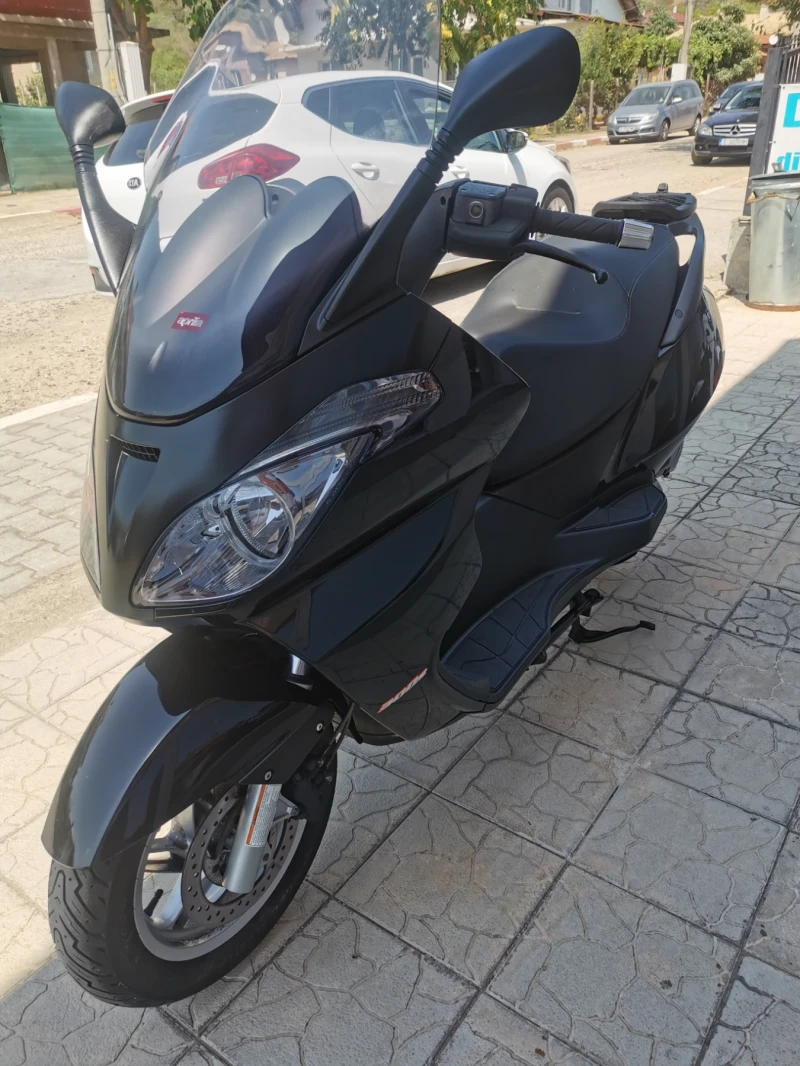 Aprilia Atlantic 300i Sport, снимка 4 - Мотоциклети и мототехника - 52366206