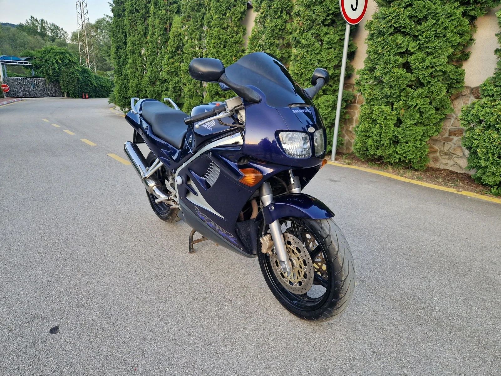Honda Vfr HONDA.. VFR750..НОВ ВНОС..ТОП.. - изображение 8
