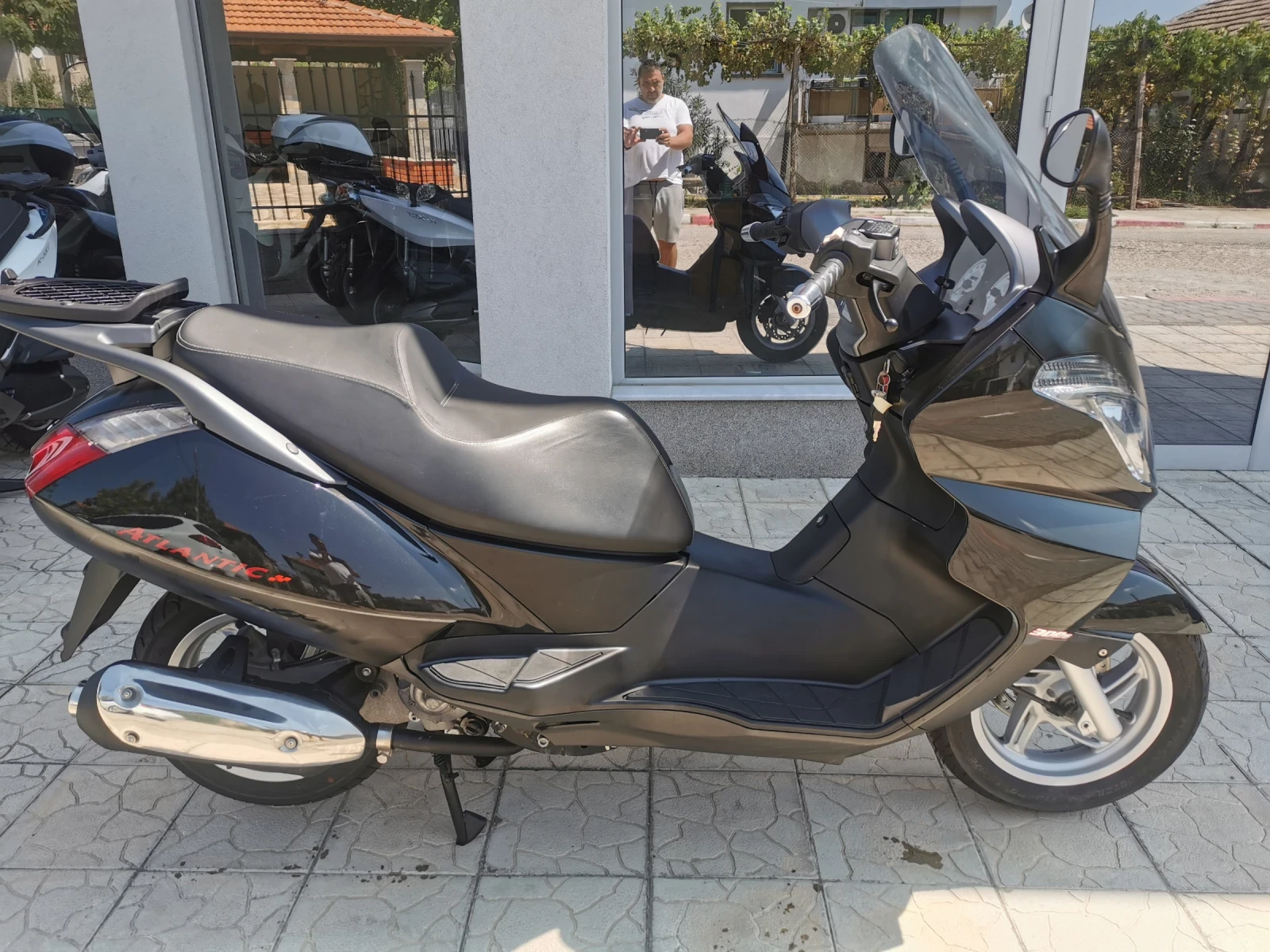 Aprilia Atlantic 300i Sport - изображение 2