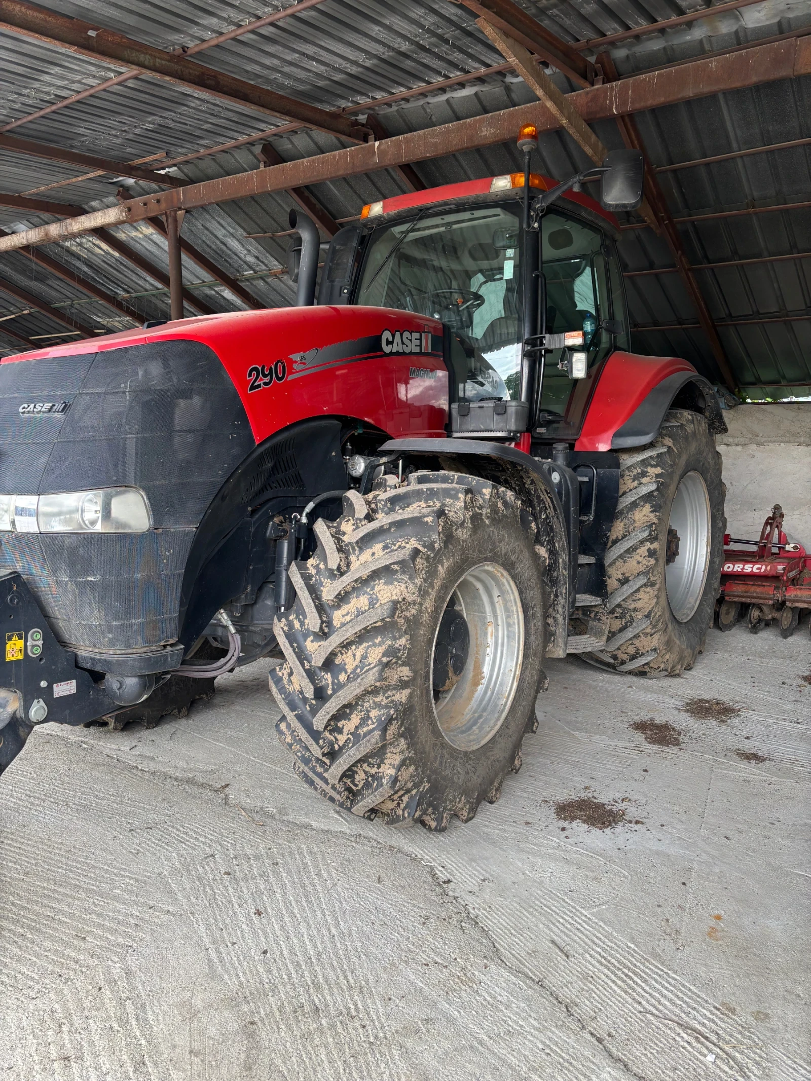 Трактор CASE IH MAGNUM 290 - изображение 5