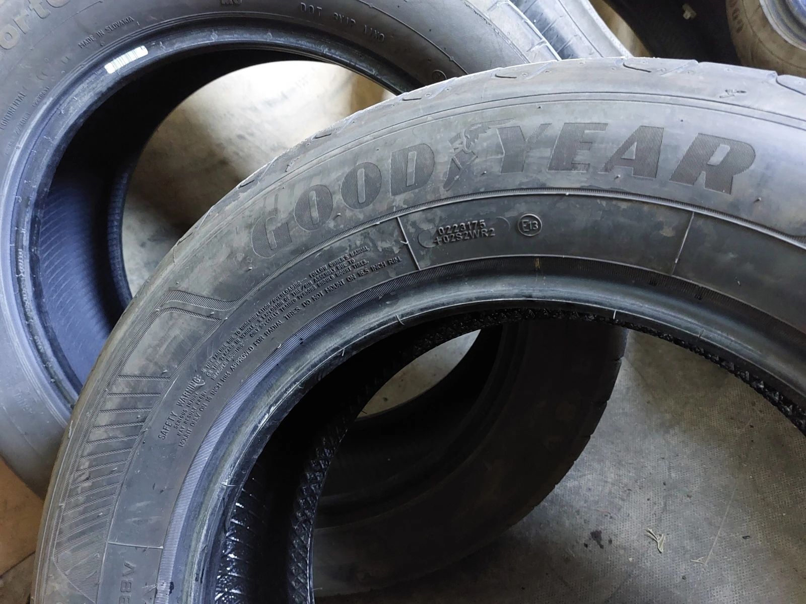 ���� 215/65R16 | Mobile.bg � ����������� 9