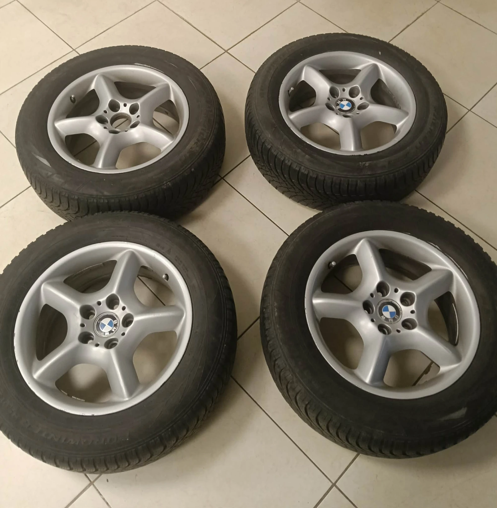 Гуми с джанти Falken 235/60R17