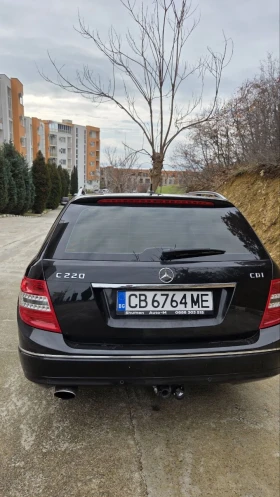 Mercedes-Benz 220, снимка 5