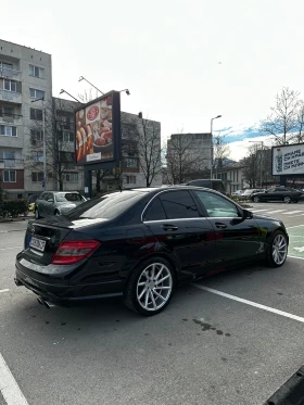     Mercedes-Benz C 320 7G Tronic