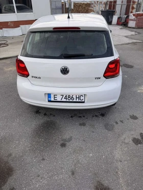 VW Polo - 3700 € / 7236.57 лв. - 38553175 4