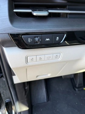 Kia Carnival 2.2 CRDI - OЧАКВАН ВНОС - 27900 € / 54567.66 лв. - 18589794 5