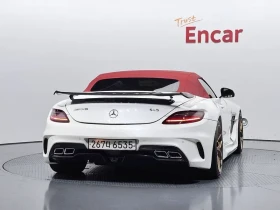 ����� �� �������� �� Mercedes-Benz SLS AMG  ROADSTER