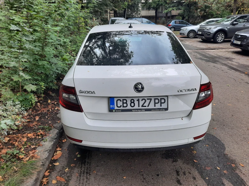 Skoda Octavia, снимка 3 - Автомобили и джипове - 47249114