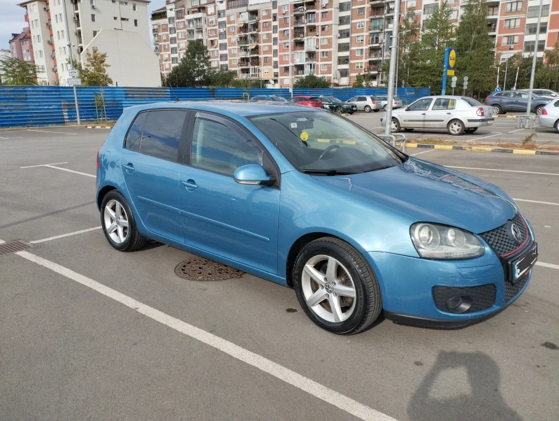 VW Golf, снимка 2 - Автомобили и джипове - 47341695