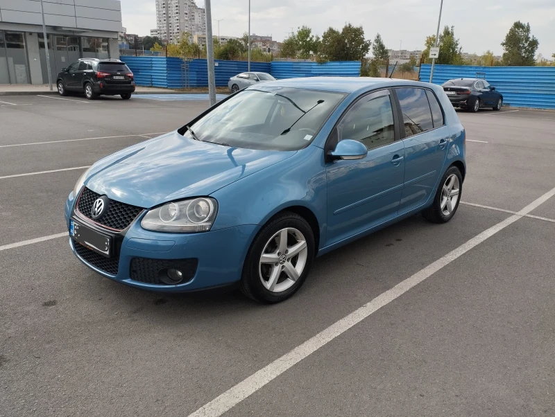 VW Golf, снимка 7 - Автомобили и джипове - 47341695