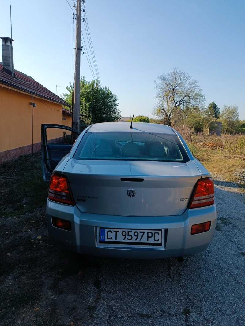 Dodge Avenger, снимка 2 - Автомобили и джипове - 47387527