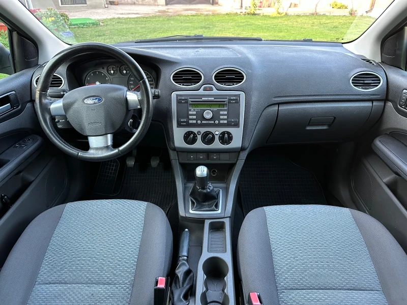 Ford Focus 1.4, снимка 9 - Автомобили и джипове - 47402115