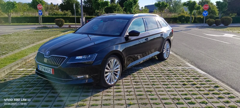 Skoda Superb 2.0 FSI 4x4, снимка 2 - Автомобили и джипове - 52551519