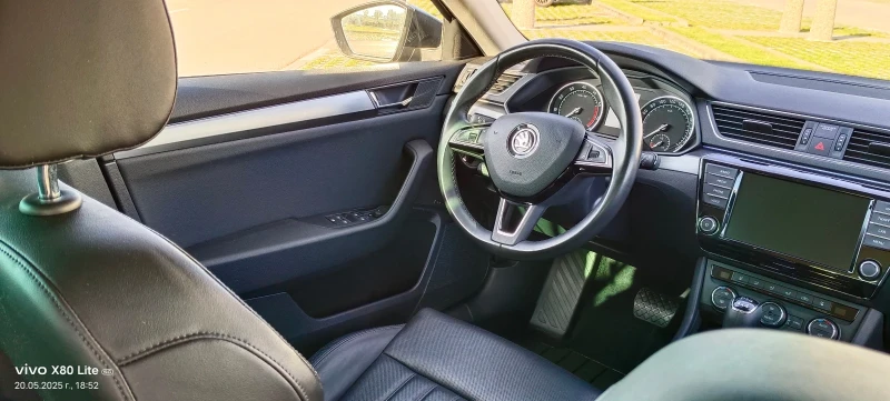 Skoda Superb 2.0 FSI 4x4, снимка 12 - Автомобили и джипове - 52551519